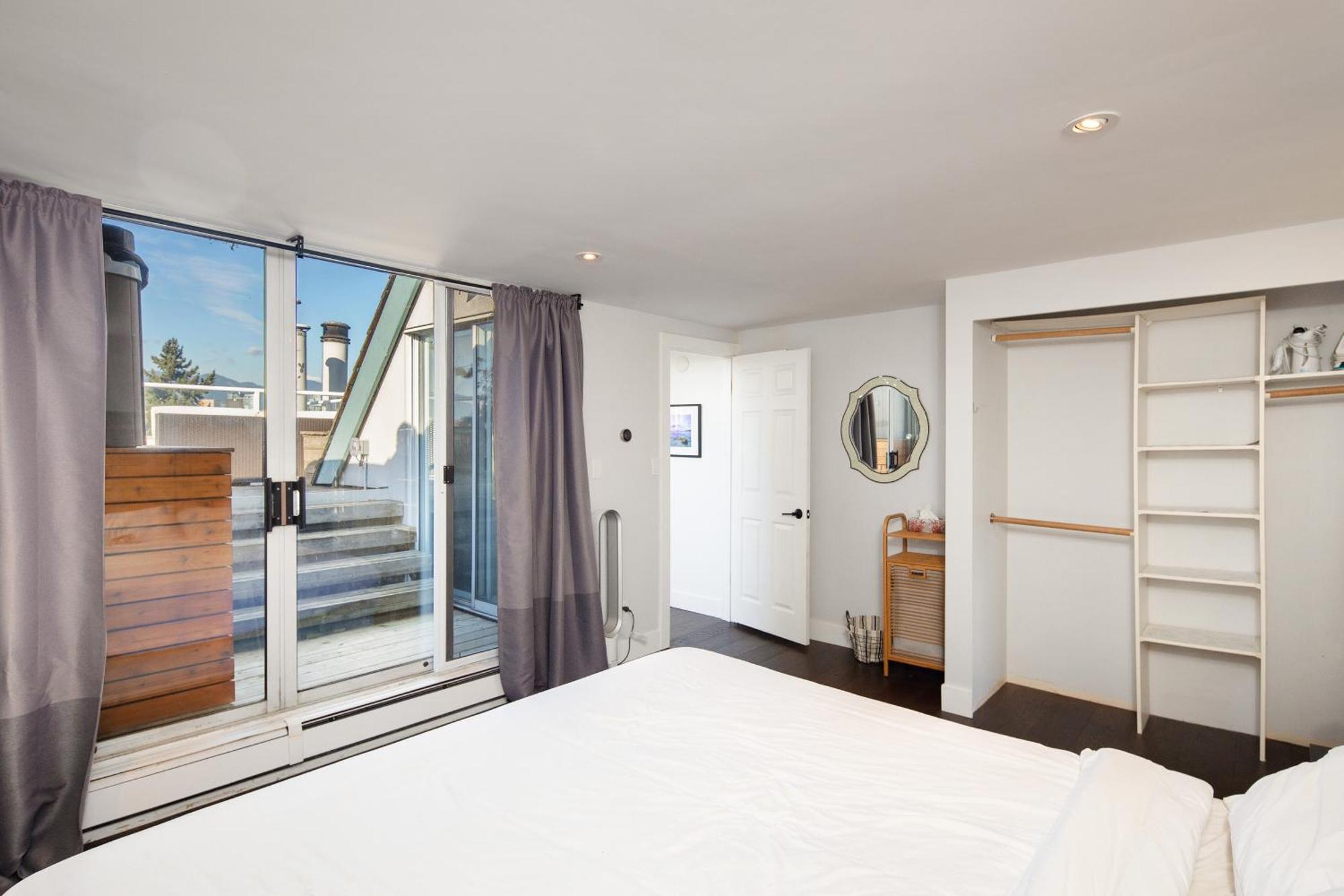 Stunning Views Penthouse Suite Vancouver Exterior photo