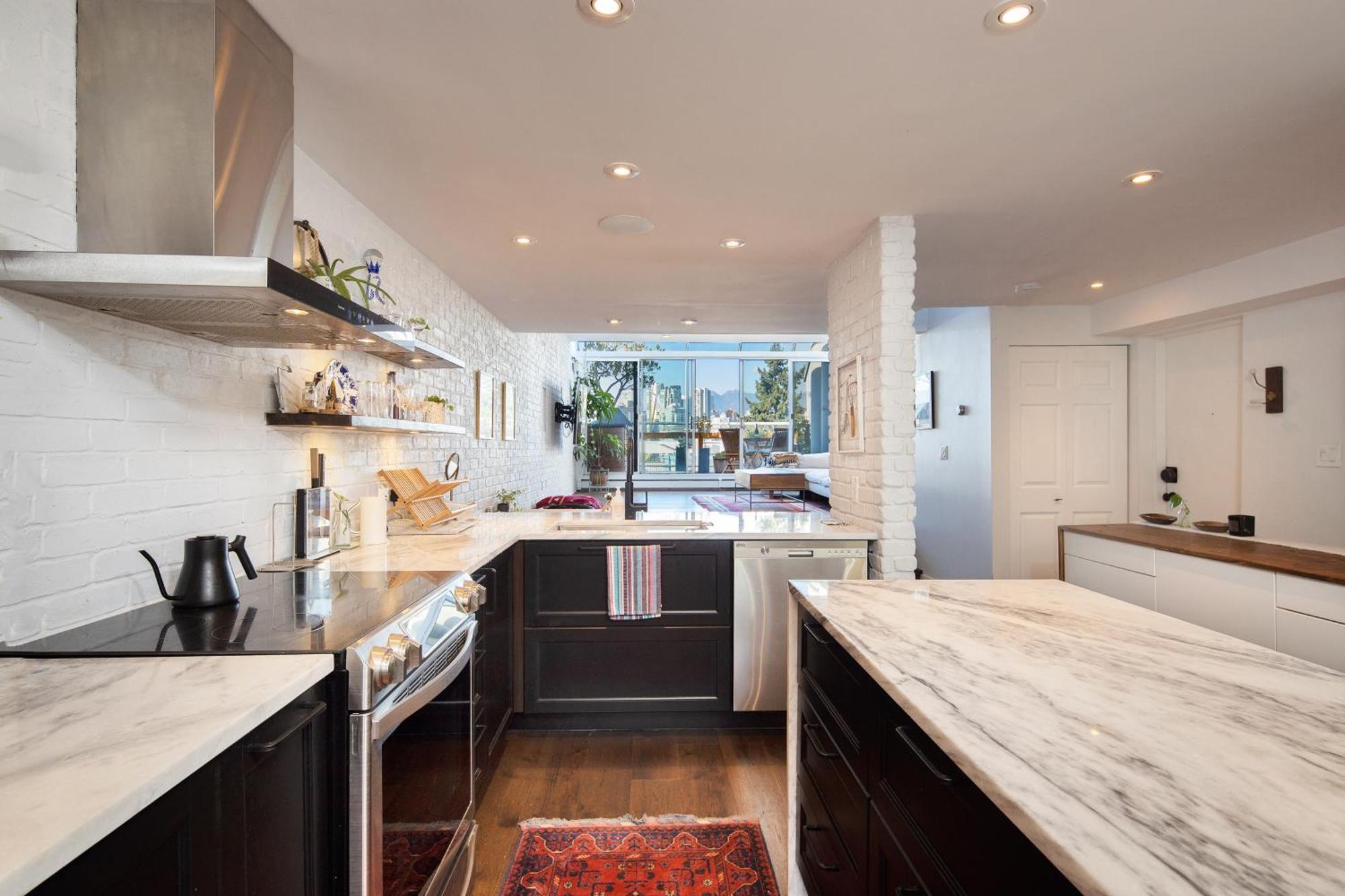 Stunning Views Penthouse Suite Vancouver Exterior photo